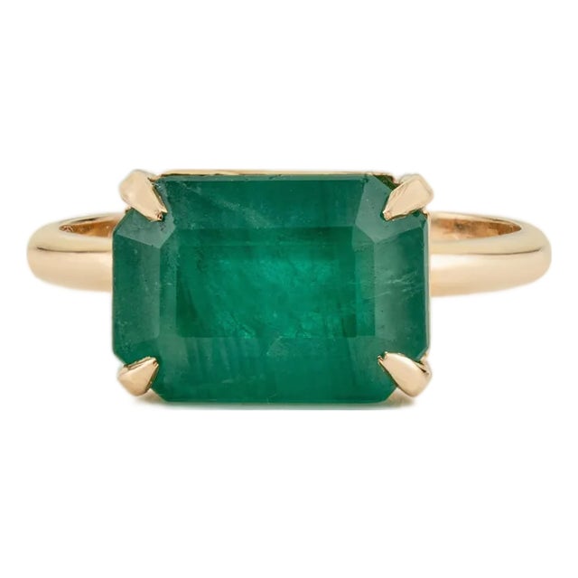 Natural Zambian Emerald 4.42 Ct May Birthstone Cocktail Ring in 18k Yellow Gold Size 7 For Sale
