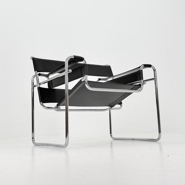 Mid-Century Modern Black Wassily B3 Chair by Marcel Brauer, 1990s For Sale - Image 6 of 15