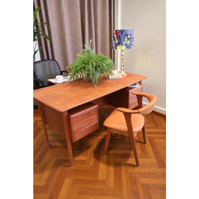 Armchair in Teak and Leather by Erik Kirkegaard for Høng Stolefabrik, 1960s For Sale - Image 13 of 15