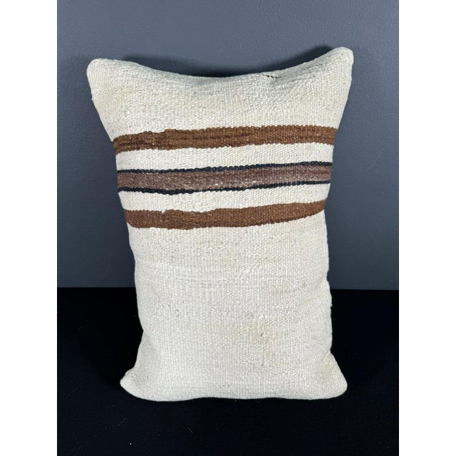 Turkish Hemp Pillow Cushion Natural Beige Brown Pillow Cushion Cover 16 "x 24" For Sale - Image 4 of 4