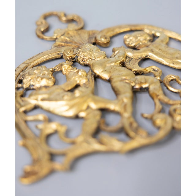 French Provincial Antique 19th Century French Gilt Bronze Cherubs Putti Wall Ornament Applique For Sale - Image 3 of 5