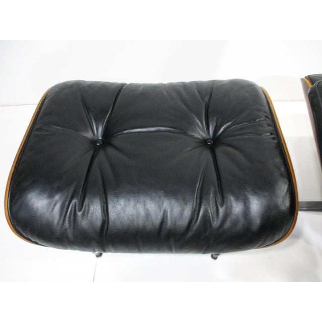 Eames Rosewood Leather 670 Lounge Chair With Ottoman for Herman Miller (Db) For Sale - Image 10 of 12