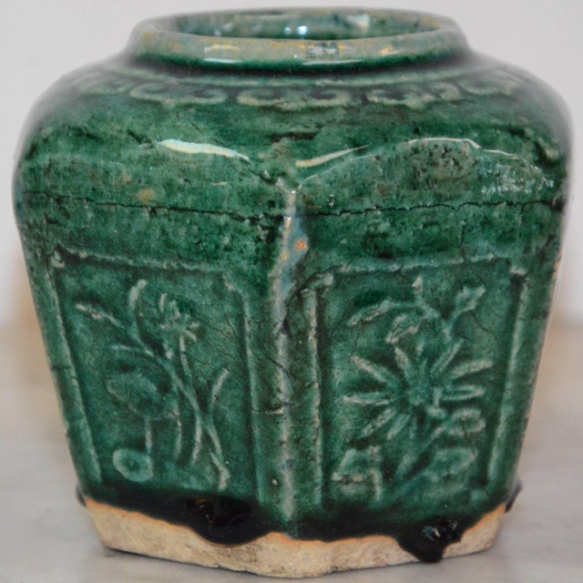Early 19th Century Qing Dynasty Ceramic Wine Vessel For Sale - Image 5 of 8