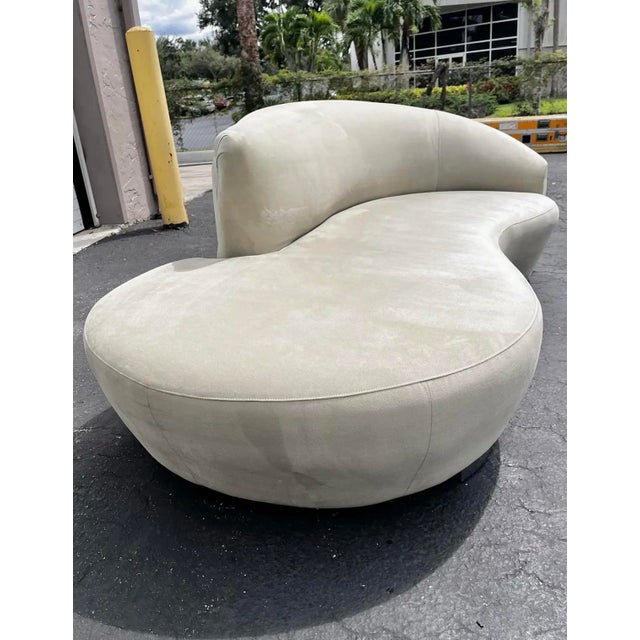Late 20th Century Vintage Modern Cloud Sofa in Soft Sage | Vladimir Kagan for Wieman Style For Sale - Image 5 of 12