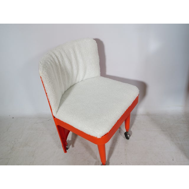 Space Age Silvi Dressing Table and Chair in Plastic by Studio Kastilia for Fanini Fain S.P.A., 1970s, Set of 2 For Sale - Image 15 of 18