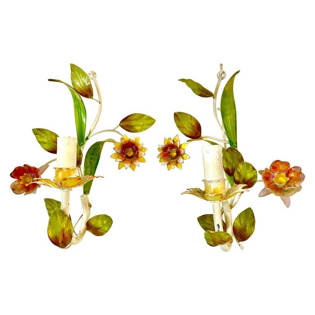 Gold Floral Wall Lights in Metal, 1960s, Set of 2 For Sale - Image 8 of 8