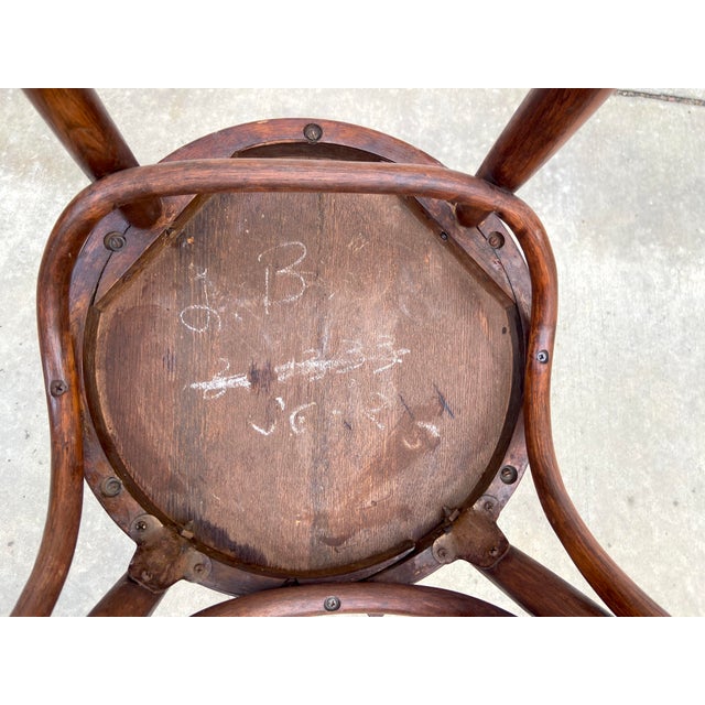 Antique Bentwood Café Thonet Style Farmhouse Dining Chair| C. 1890–1920 | Central European Origin For Sale - Image 12 of 12