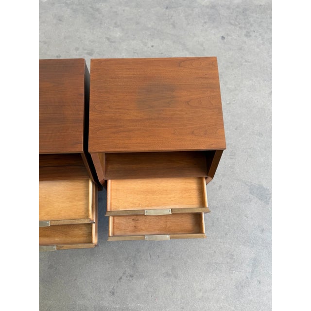 Vintage Broyhill Nightstands Pair For Sale - Image 15 of 15