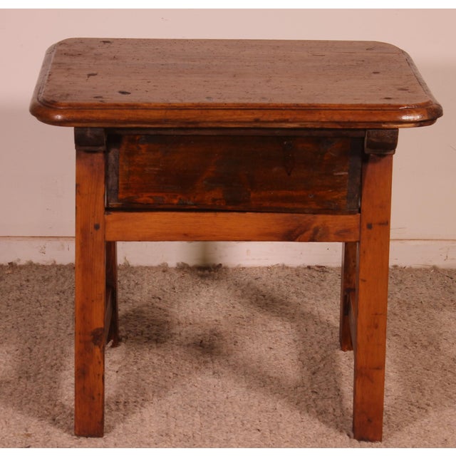 Small Spanish Table, 18th Century For Sale - Image 5 of 10
