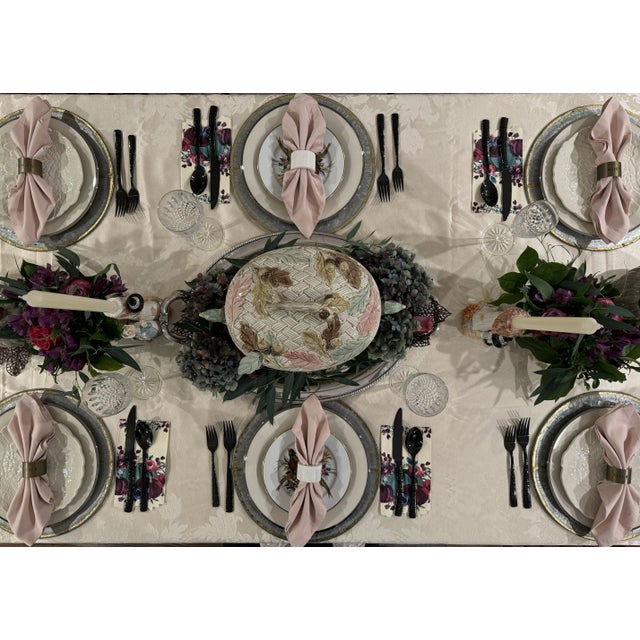 Presenting Fitz and Floyd's humorous take on the history as well as some of the protagonists in the Thanksgiving holiday...
