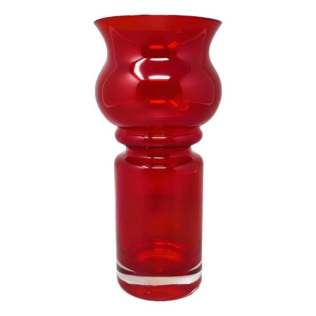 Red Tulip Vase by Tamara Aladin for Riihimaki/Riihimaen Lasi Oy, 1970s For Sale - Image 8 of 8