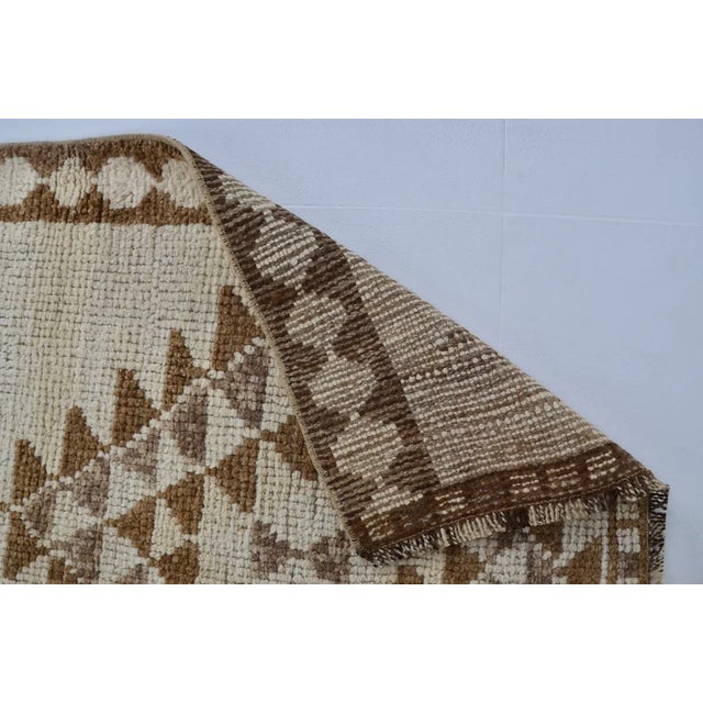Turkish Vintage Turkish Rug, Japandi Style Neutral Geometric Runner For Sale - Image 3 of 10