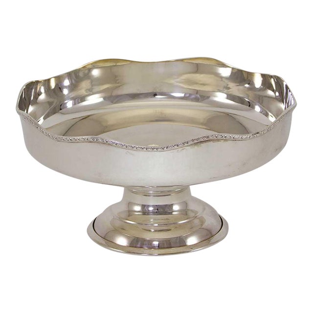 1980s Silver Cake /Fruit Dish on Circular Foot With Applied Derwent Border- For Sale