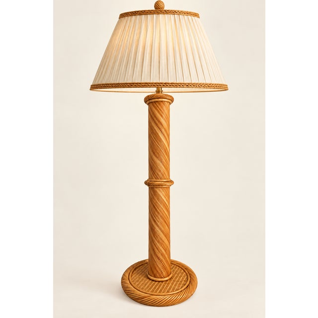 Copper Mid-Century Italian Warm Honey Colored Pencil Reed Floor Lamp C. 1970's For Sale - Image 8 of 9