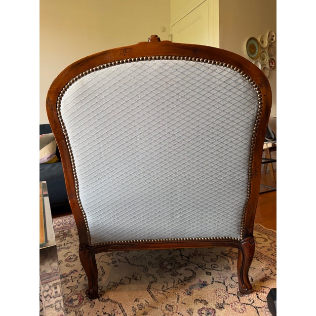 Old Hickory Tannery Louis XV Bergère – Designer Toile & Down-Filled For Sale In New York - Image 6 of 18