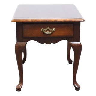 Thomasville Furniture Collector's Cherry Traditional Style 21" Accent End Table 10131-210 For Sale