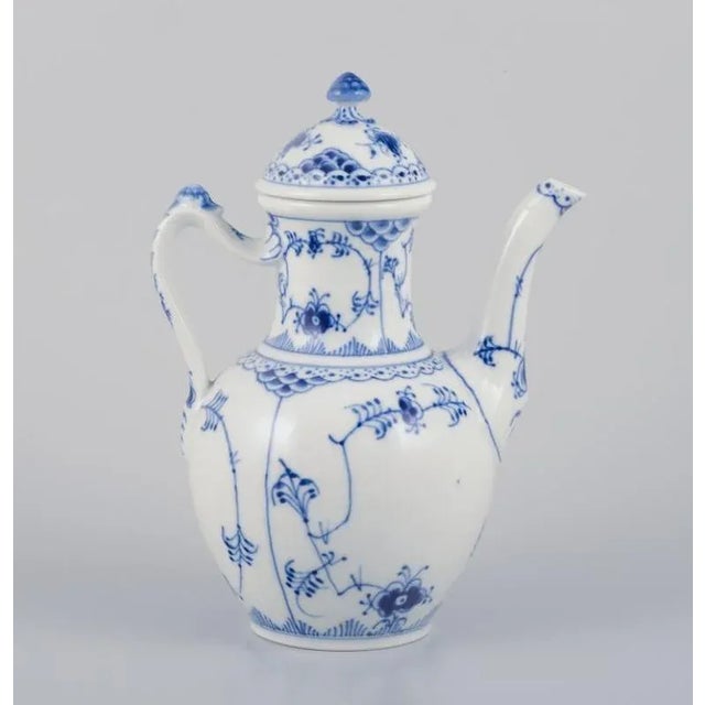 Royal Copenhagen Blue Fluted Half Lace, porcelain coffee pot. Model number: 1/529. Dating: 1969-1974. Marked. In perfect...