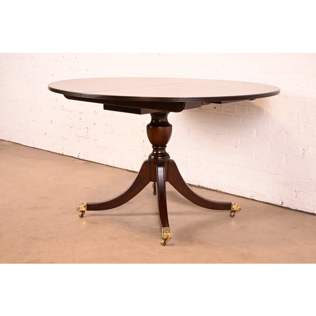 Stickley Stickley Georgian Mahogany Pedestal Extension Dining Table, Newly Refinished For Sale - Image 4 of 16