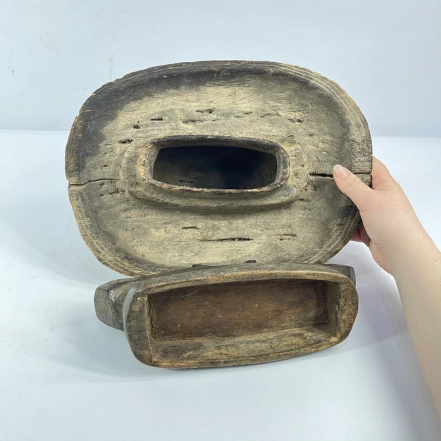 Wood Early 20th Century Igbo Divination Bowl Nigeria MATTER COLLECTION For Sale - Image 7 of 11