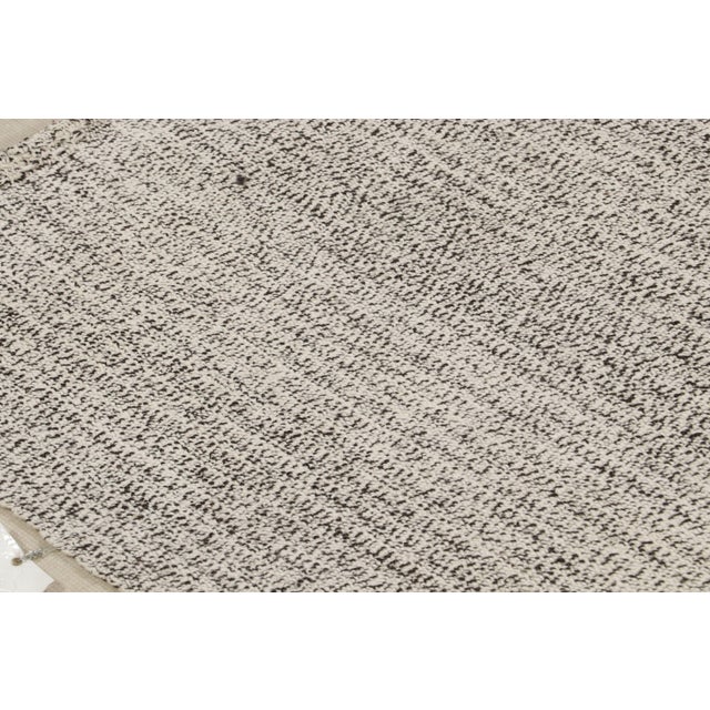 Textile Vintage Turkish Contemporary Gray Abstract Pattern Kilim Rug by Rug & Kilim For Sale - Image 7 of 8