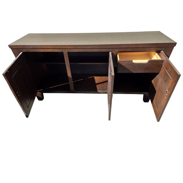 great condition. minor ware. some superficial scratches and a finish mark on top corner.. photos where taken outside in...