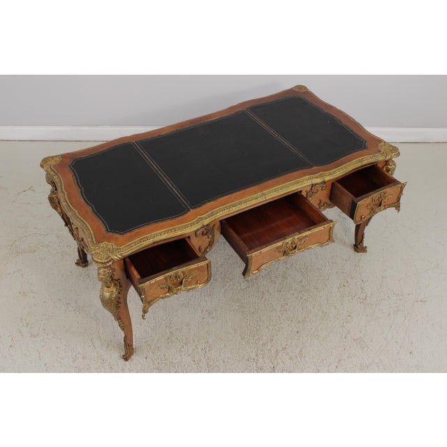 Vintage Louis XV Bureau Plat Writing Desk W. Leather Top For Sale - Image 4 of 18