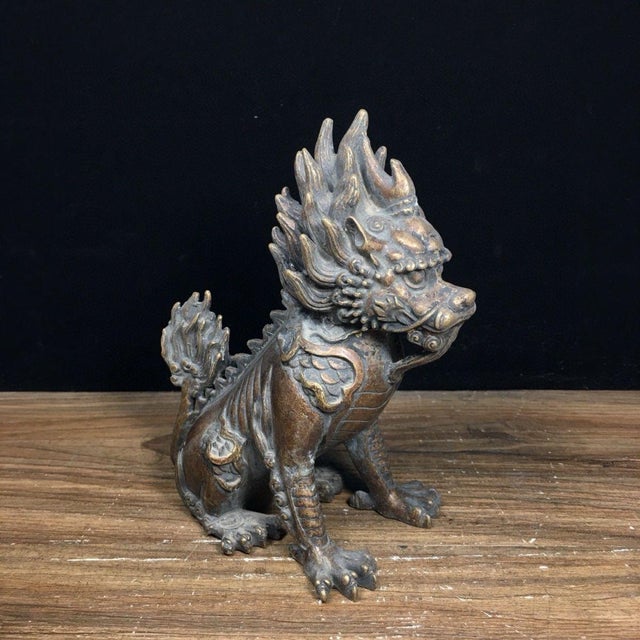 Bronze Bronze Qilin Statue - Chinese Mythical Beast Sculpture With Flame Mane For Sale - Image 8 of 9