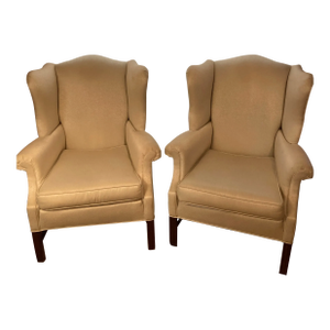 1940s Wingback Chairs With Mahogany Legs - Set of 2