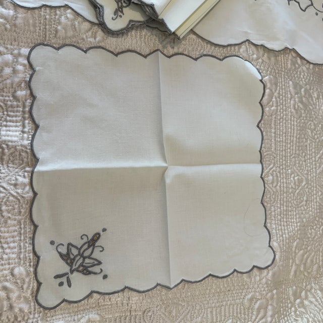Art Deco Art Deco Linen Tablecloth 32" X 33" , 10 Napkins C1930 Cream With Gray Trim Pristine For Sale - Image 3 of 18