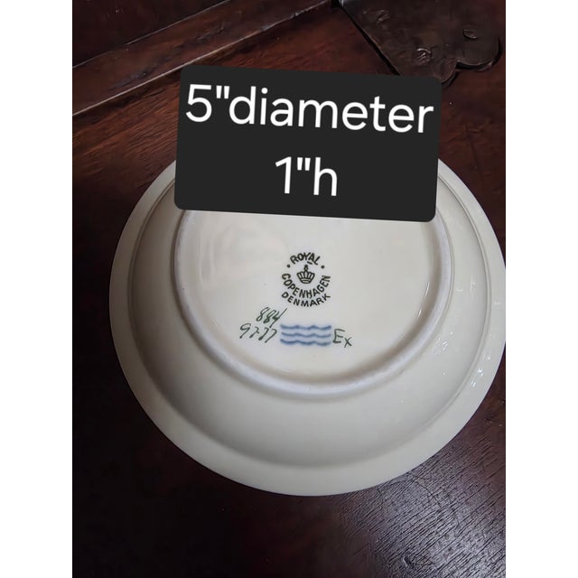 Set of 12 little plates...great for appetizers or bread. Royal Copenhagen Quaking Grass Pattern.