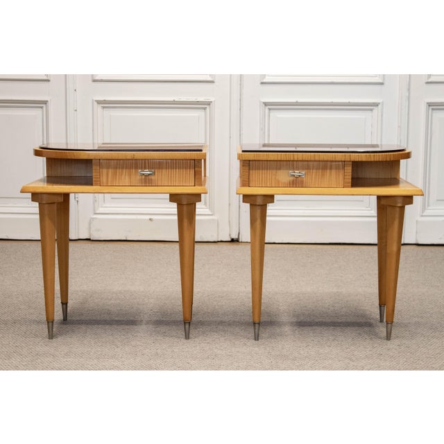 French Art Deco Nightstands with Brown Mirrored Glass Tops in Birch, 1940s, Set of 2 For Sale - Image 6 of 8