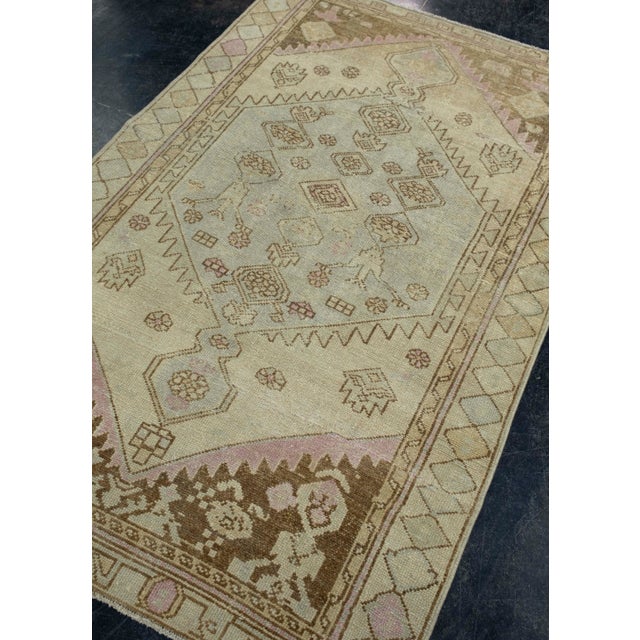 Turkish Turkish Anatolian Rug 3'9" x 5'11" #18046 For Sale - Image 3 of 8