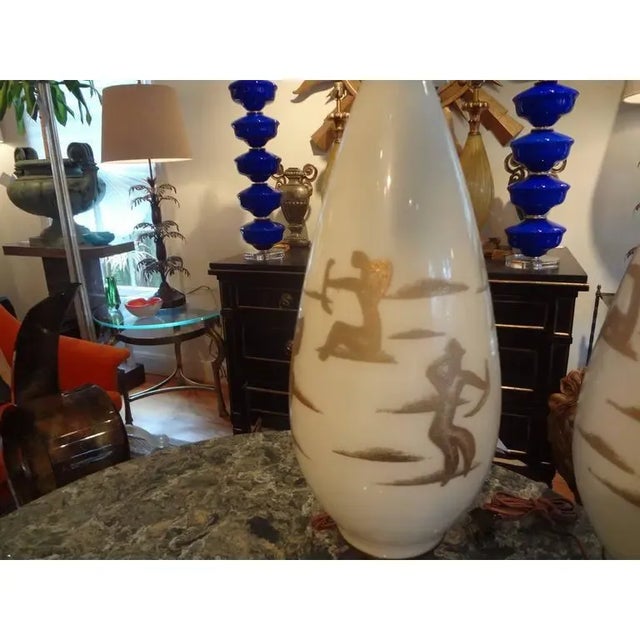 Frederick Cooper Pair of Hollywood Regency Gerald Thurston Style Gilt Decorated Glass Lamps For Sale - Image 4 of 8