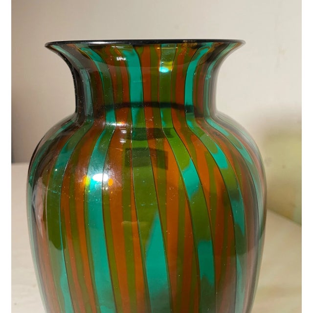 Green Vintage Veart Venezia Venetian Italian Art Hand Blown Caned Green Glass Vase For Sale - Image 8 of 12