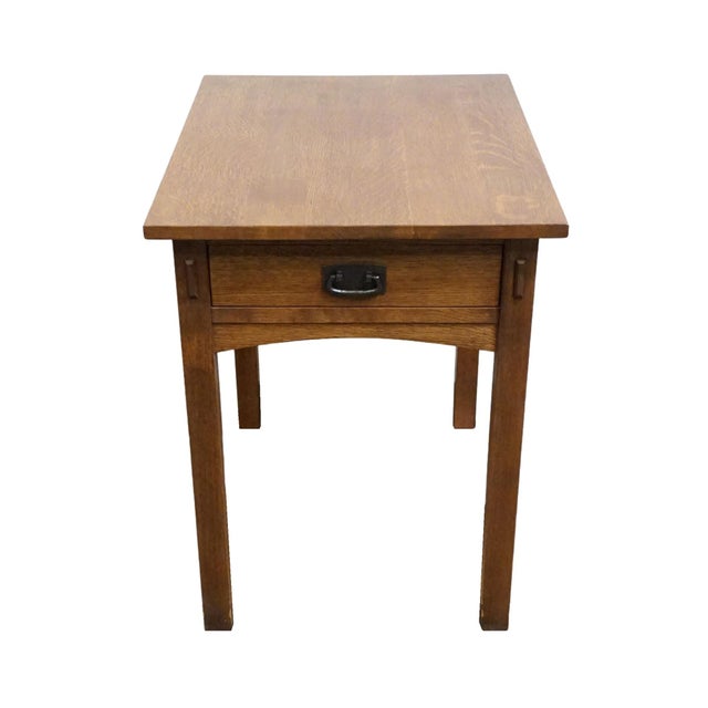 Mission Stickley Furniture Quarter Sawn Oak Mission Style Arts & Crafts 20" Accent End Table 89-501 - #32 Onondaga Finish For Sale - Image 3 of 14