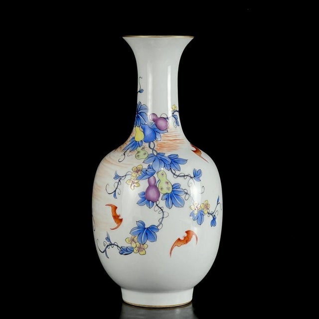 Pair of Vintage Famille Rose Porcelain Vases With Gourd and Bat Motif For Sale In Los Angeles - Image 6 of 7