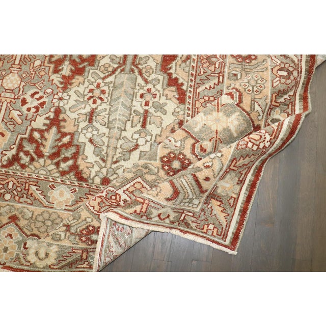 Early 20th Century Geometric Persian Bakhtiari Carpet - 10'6" x 13'4" For Sale - Image 10 of 10
