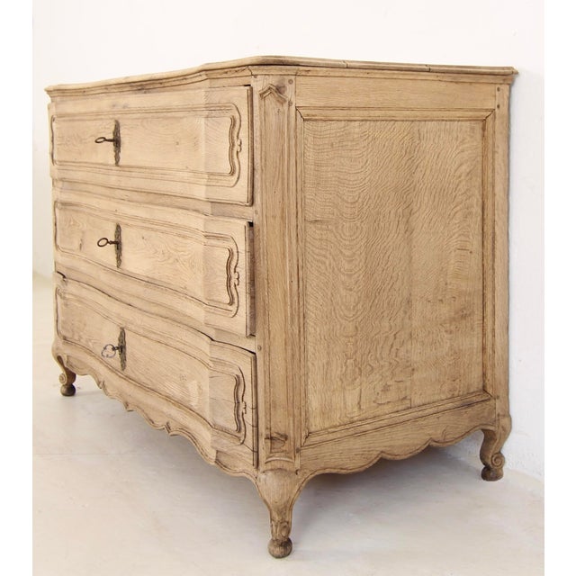 Antique German Baroque Bleached Oak Chest of Drawers, 1700s For Sale - Image 9 of 18