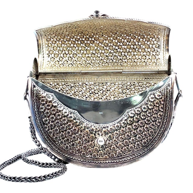 Silver Vintage Sterling Silver Floral Shoulder Purse For Sale - Image 8 of 11