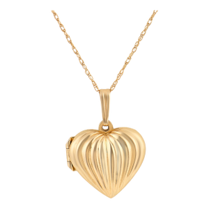 Vintage 14k Yellow Gold Heart Locket Necklace