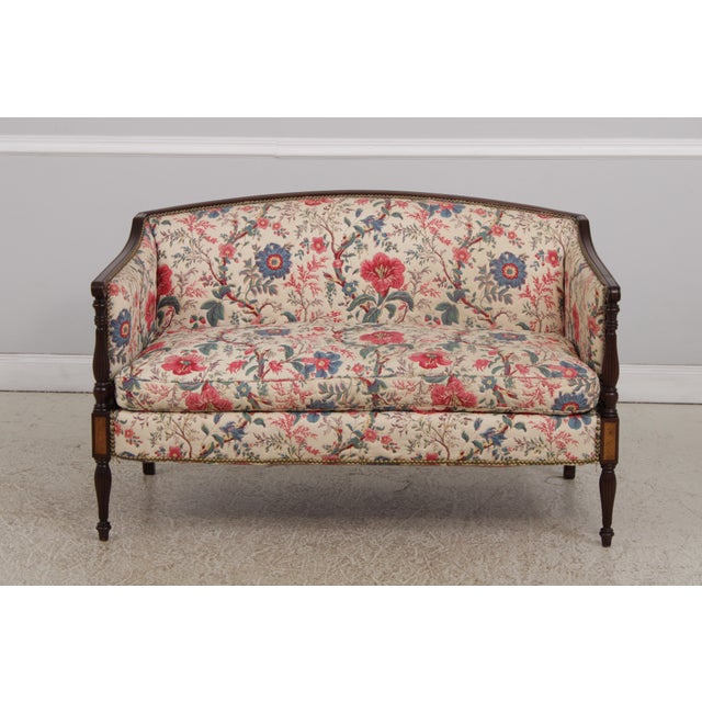 Traditional Hickory Chair Mahogany Frame Sheridan Style Loveseat Settee For Sale - Image 3 of 17