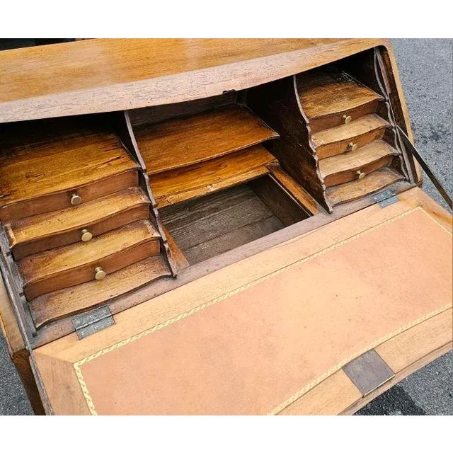 Brown Antique 18th Century Louis XV Yellow Birch Desk "Bureau De Pente" For Sale - Image 8 of 18