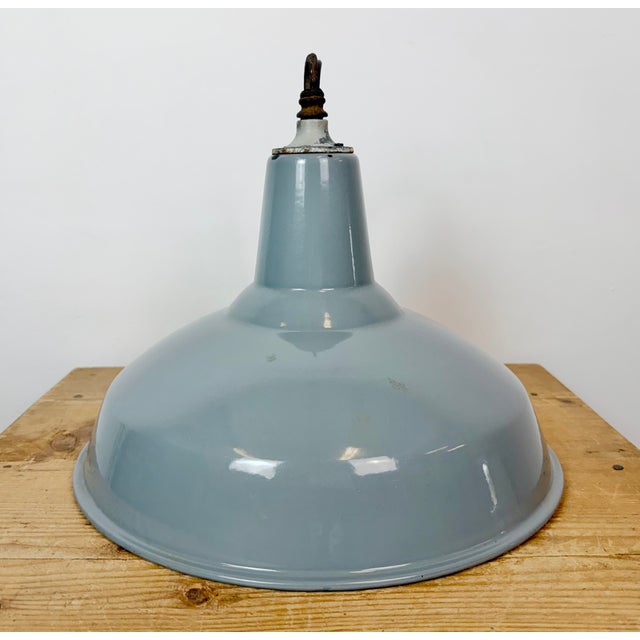 Vintage British Industrial Grey Enamel Factory Pendant Lamp, 1960s For Sale - Image 13 of 18