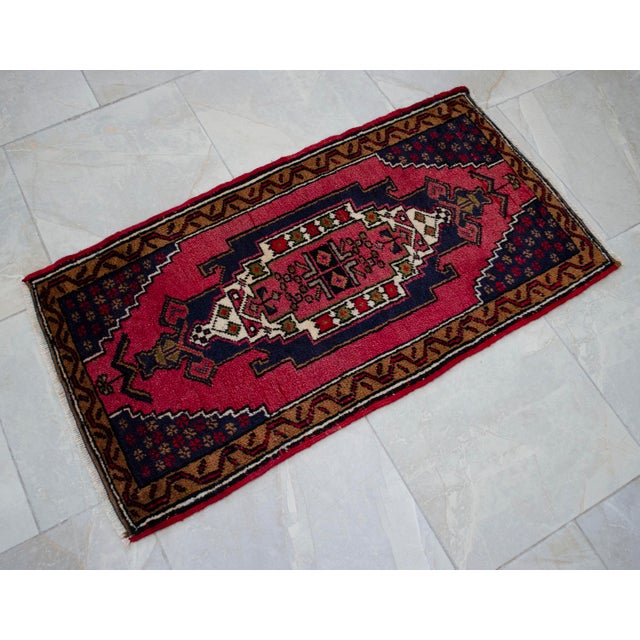 Vintage Hand Knotted Turkish Small Rug Decorative Mat for Bathroom and Kitchen Mat- 22'' X 41'' For Sale - Image 13 of 13