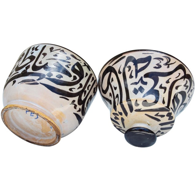 Early 20th Century Handcrafted Moorish Calligraphy Ceramic Vase For Sale - Image 11 of 11