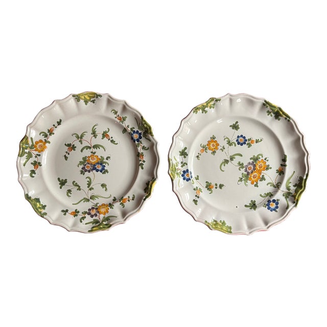 Antique 19th Century Italian Cantagalli Faience Dinner Plates From Florence - A Pair For Sale