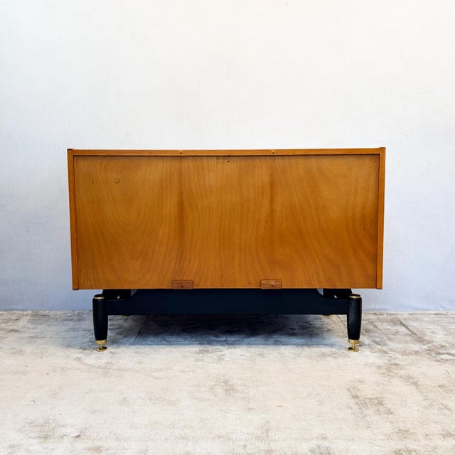 China White Chest of Drawers from G-Plan, 1950s For Sale - Image 12 of 13