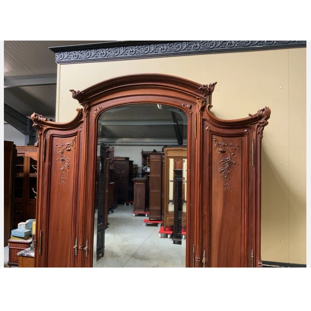 Antique Art Nouveau Wardrobe from École Nancy, 1910 For Sale - Image 10 of 12