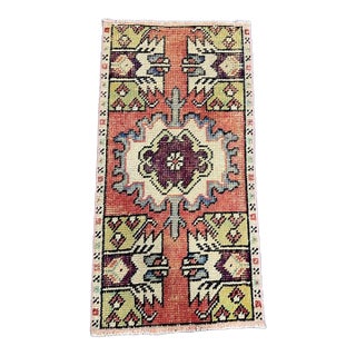 Turkish Yastik Rug 1'5" x 2'9" For Sale