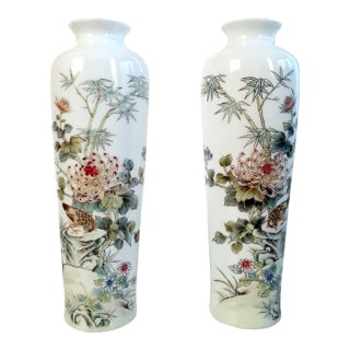 Chinese Porcelain Huaniao Tongping Pair For Sale